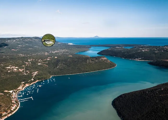 Panoramica * Koromačno