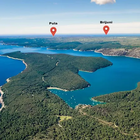 Panoramica Вилла Коромачно